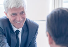 Padroneggiare l’arte della negoziazione di accordi esperti Deal Negotiation Service