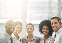 مفتاحك لنجاح السوق الدولية https://mergerscorp.com/wp-content/uploads/2023/11/taking-world-by-storm-cropped-portrait-businesswoman-holding-globe-while-standing-with-her-colleagues.jpg